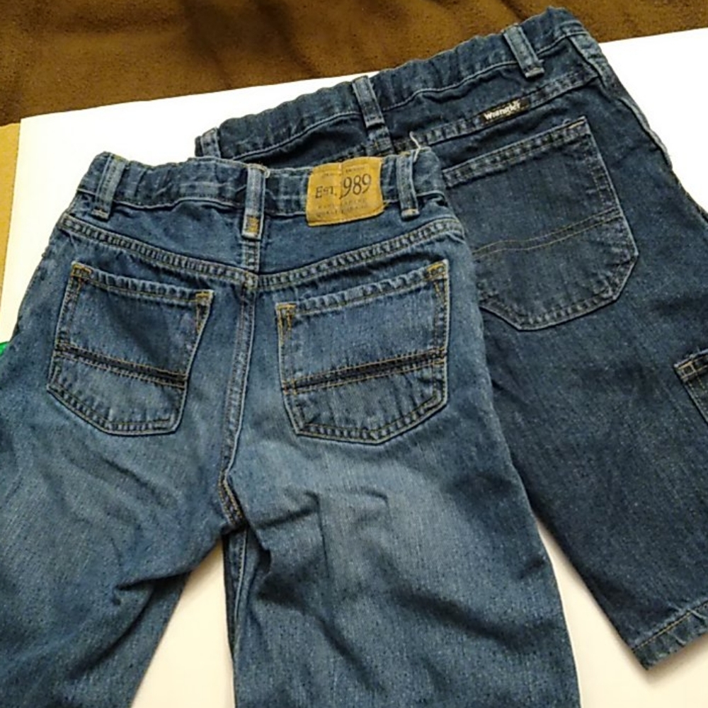2 or. Boys Shorts- size 8 Wrangler, Children's Pl